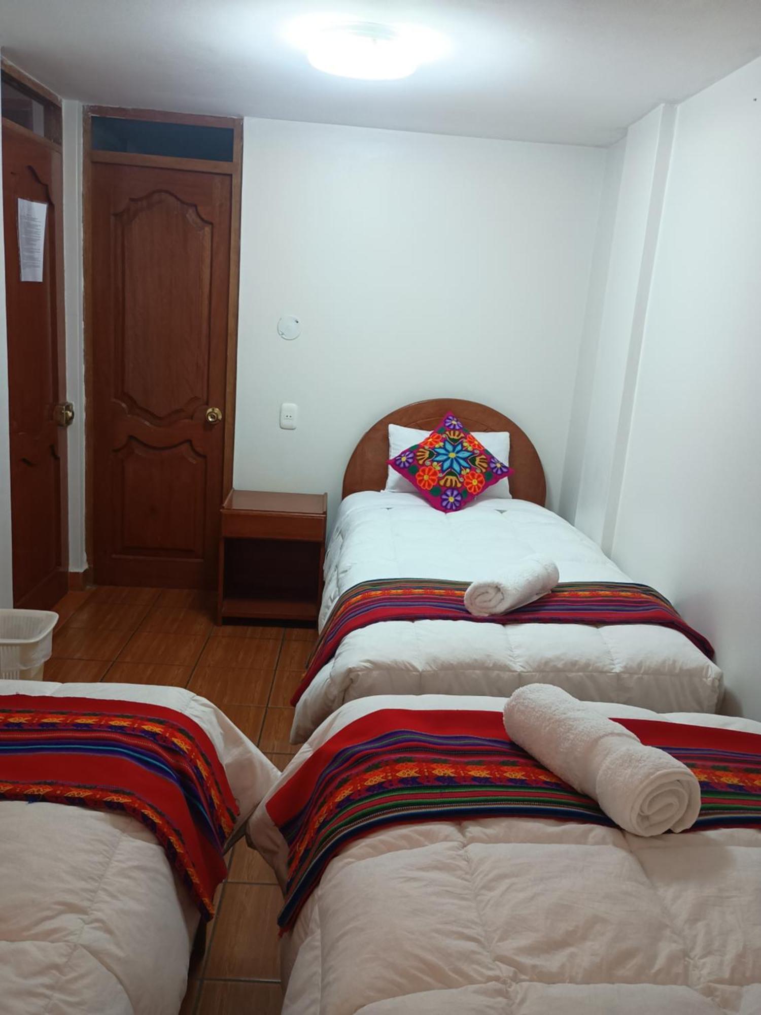 Hotel Tika Ayna Cerca A La Plaza De Armas クスコ エクステリア 写真